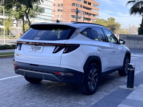 Hyundai Tucson NX4 2.0 AT PLUS