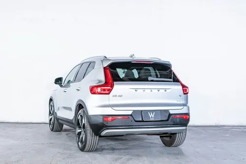 2019 Volvo Xc40 Momentum T4