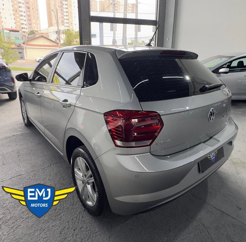 Volkswagen Polo 1.0 Flex 12V 5p