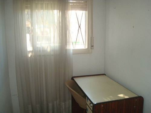 Imagen 10 de 14 de Chalet En Venta En Ituzaingo Norte