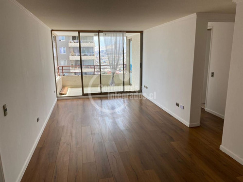 Como Nuevo, 3d-2b En Prestigioso Condominio Terramar