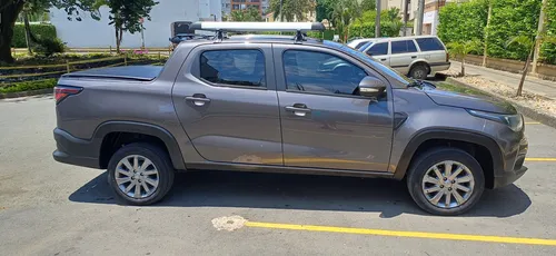 Ram 700 Big Horn 2022 Doble Cabina Mecanica 4x2.