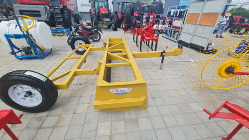 Escrepa Niveladora Agrícola De Tirón Hidráulica De 3m Imt