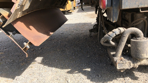 Imagen 7 de 8 de 1999 Renault Con Secmair Regador-esparcidor Petrolizadora