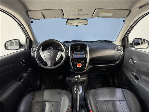 Nissan Versa 1.6 16V FLEXSTART UNIQUE 4P XTRONIC