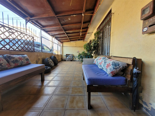Venta Casa 2dorm 2baños 1box 1bod Poblacion Hermanos Carrera