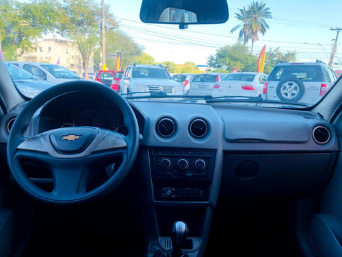 Imagem 5 de 12 de Chevrolet Prisma 1.4 Mpfi Lt 8v Flex 4p Manual