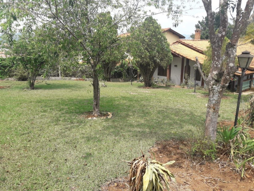 Imagem 10 de 24 de Chácara Formada Em Piracaia, Totalmente Plana Espaço Para Piscina E Campo De Futebol. - Ch0067