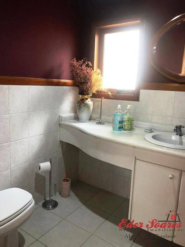 Casa Com Vista Privilegiada No Residencial 8 - Es550