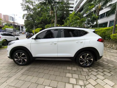 Hyundai Tucson 2.0 Limited 4X4 At