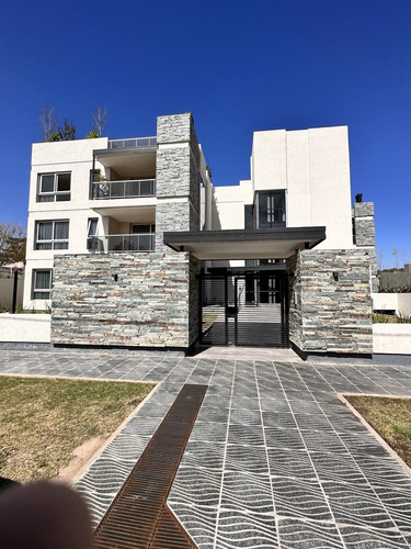 Venta De Exclusivos Departamentos En B° Villa Belgrano