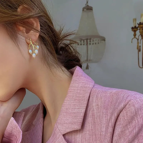 Pendientes Elegantes De Plata S925 Con Borlas Y Perlas