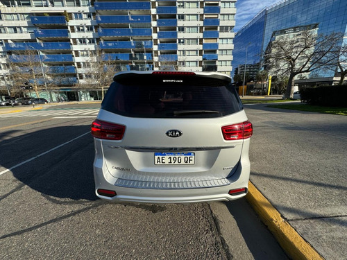 Kia Carnival 2.2 Crdi Premium