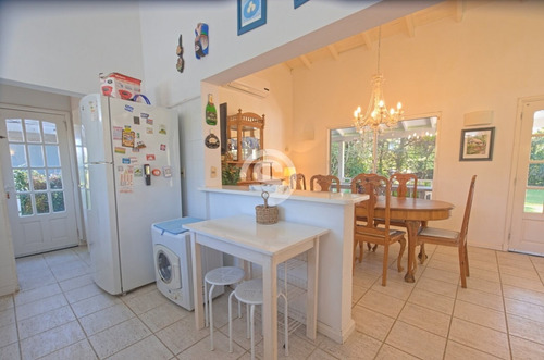 Casa En La Arbolada A La Venta- Ref: 4778