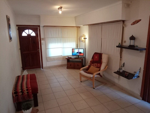Imagen 7 de 12 de Chalet En Ph 3 Ambientes Caisamar