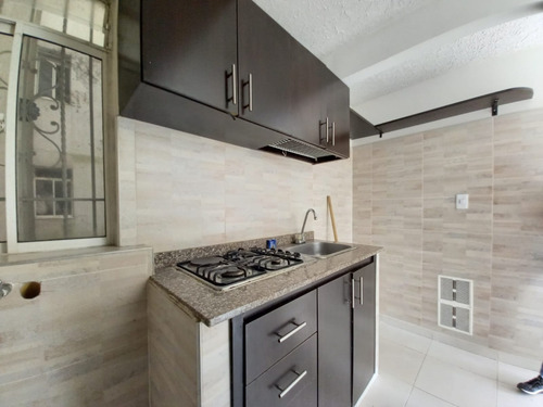 Imagen 14 de 15 de Se Vende Apartamento Torres De Mmilano