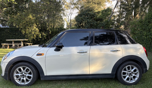Mini Cooper 1.5 F55 Pepper 136cv