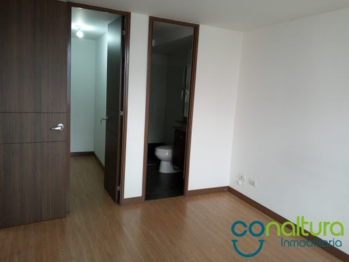 Imagen 5 de 12 de Apartamento En Arriendo Intermedia 472-2003