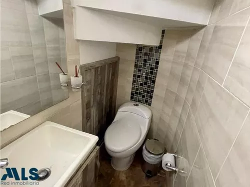 Hermosa Casa Con Excelente Ubicación En Sabaneta(mls#237463)