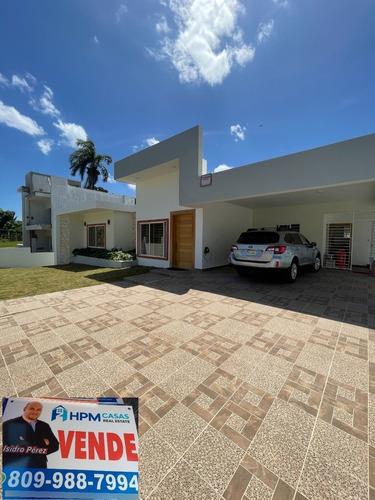 Hermosa Vivienda En Puerto Plata