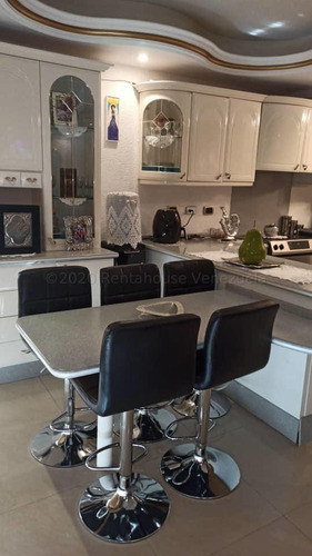Imagen 10 de 14 de Mariaestela Boada Vende Apartamento Lecheria.