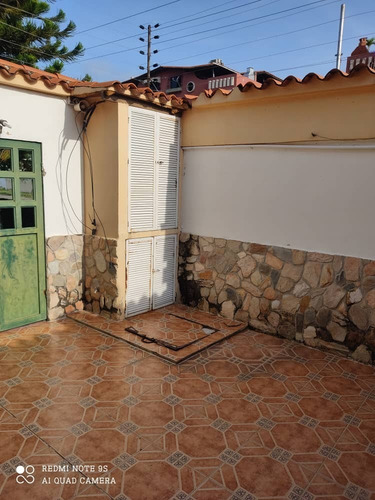 Imagen 4 de 12 de Apartamento En Venta Laguna De Turmero / 04265330106
