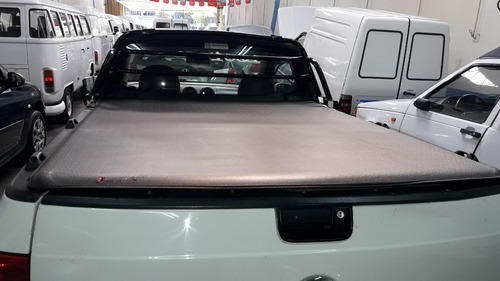 Imagem 6 de 10 de V.w. Saveiro Cs 1.6 Flex C/vidro Elet.