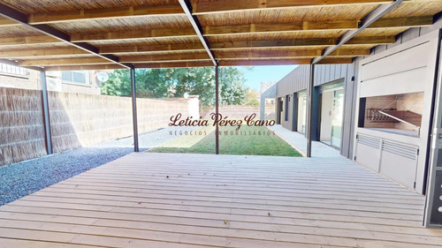 Venta Casa 3 Dormitorios En El Golf, Punta Del Este