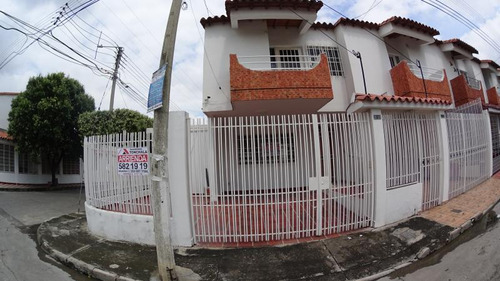 Casa En Venta En Cúcuta. Cod V21282