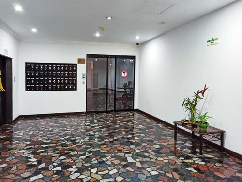 Imagen 2 de 12 de Apartamento De 55 M2 En Alquiler Amoblado En Plaza La Boyera Suite