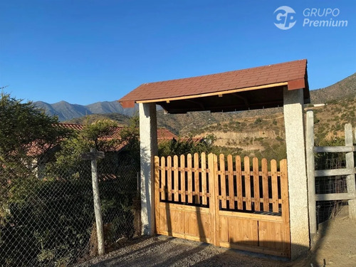 Parcela En Venta En Curacaví 2 Casas Independientes 6120m2