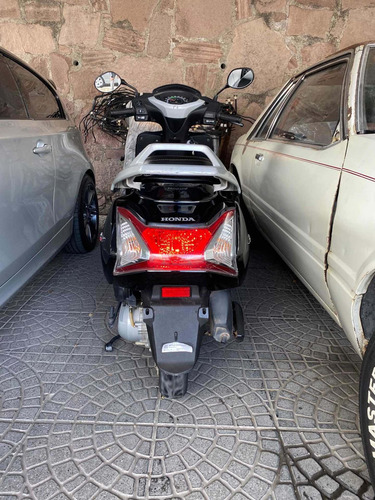 Imagen 8 de 8 de Honda Activa Elite