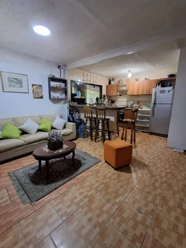 Casa En Las Delicias (chacaito)