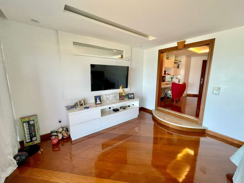 Imagem 16 de 25 de Apartamento 04 Suítes Com 460m Frente Ao Mar Na Praia Da Costa. - 21540