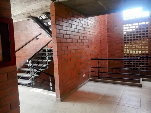 Edificio En Venta En San Fernando Viejo. Cod V10056