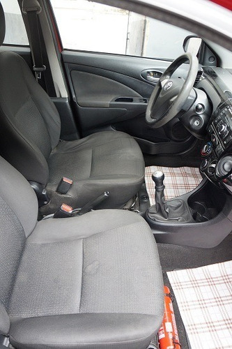 Imagem 14 de 21 de Toyota Etios Hatch X 1.3 Flex, Completo Com Laudo Aprovado
