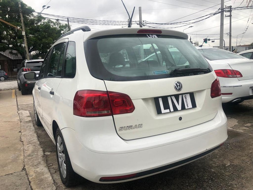 Imagen 8 de 25 de Volkswagen Suran 1.6 C/gnc Confortline Año 2013 - Liv Motors