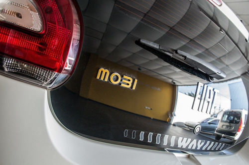 Imagen 7 de 19 de Fiat Mobi 2017 1.0 Way 5 Puertas Con Gnc Ab351 Nv