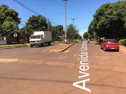 Imagen 8 de 8 de Amplio Esquina Sobre Avd Matiauda Y Avd Ucrania