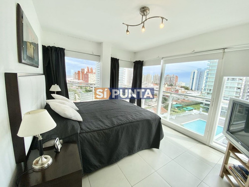 Imagen 18 de 30 de Apartamento En Alquiler Anual