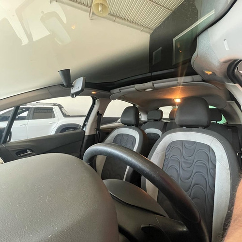 Imagem 7 de 10 de Citroen C3