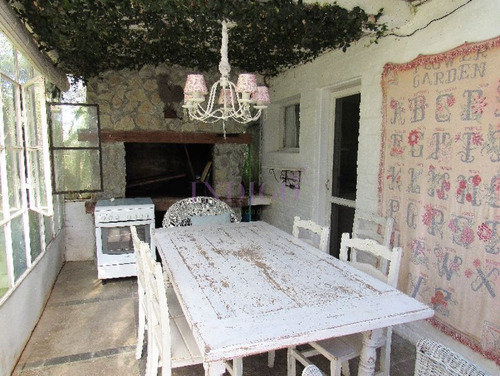Casa En La Barra En Venta Y Alquiler 5 Dormitorios .- Ref: 145