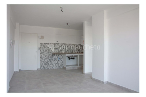 Imagen 4 de 12 de Venta Departamento 2 Ambientes - Moron (1°c)