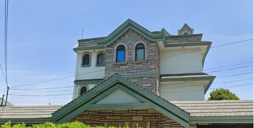 Bonita Casa En Lomas De Valle Dorado 