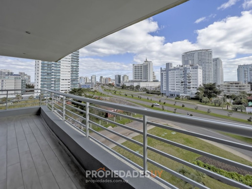 Imagen 3 de 24 de A Estrenar En Punta Del Este 3 Dormitorios Y 4 Baños.