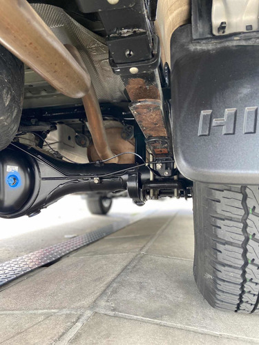 Toyota Hilux 2.8 Cd Srv 177cv 4x2 At - Automotores Rosales
