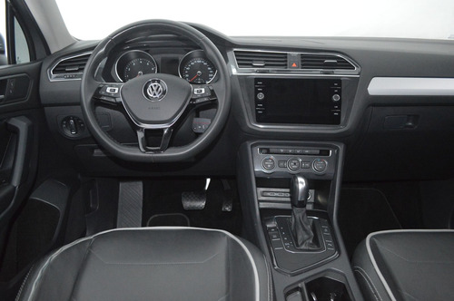 Volkswagen Tiguan Allspac Comf 250 TSI 1.4 Flex