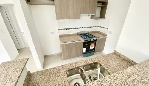 Imagen 5 de 9 de Departamento En Venta En Ituzaingo Sur