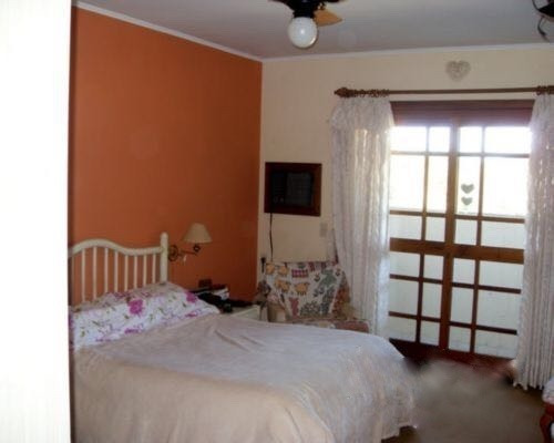 Casa Em Ipanema Com 3 Dormitórios - Vz3890