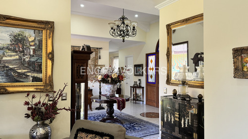 Venta Espectacular Casa En Mitrinhue